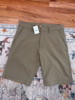 NWT Crewcuts Khaki Shorts 16 Boy’s